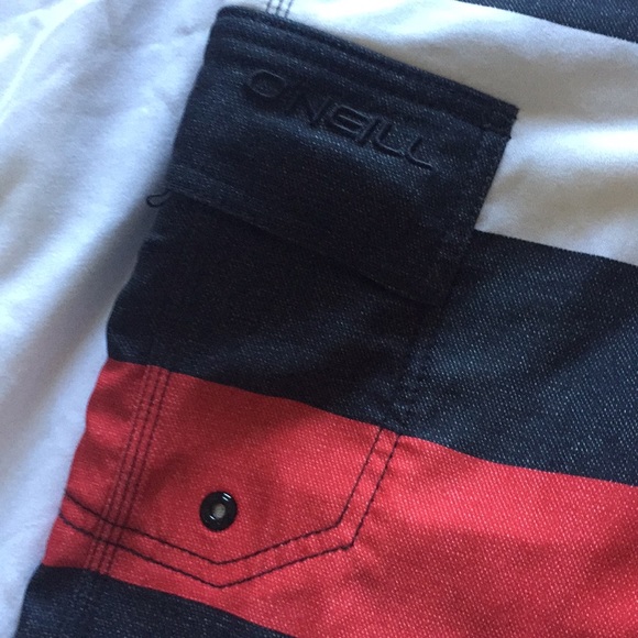 O’Neill Striped Board Shorts sz 32 - Picture 3 of 8